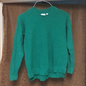 Cyrus Men's Green Crewneck Sweater